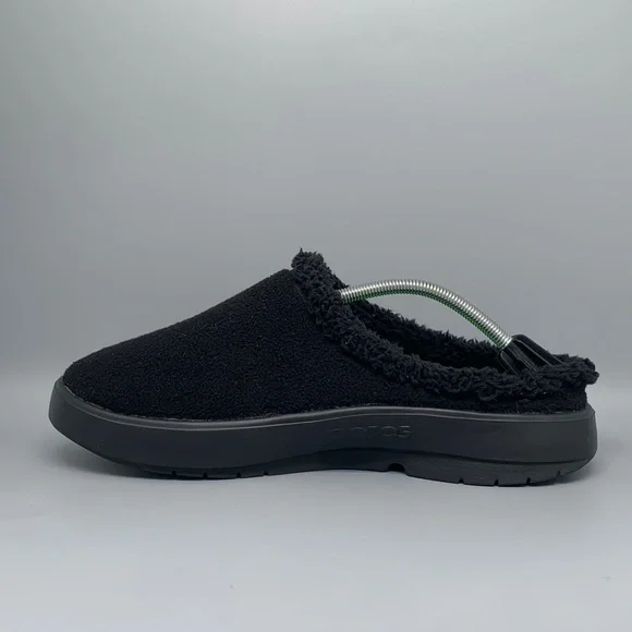 OOFOS OOmg Low Black Fleece Lined Recovery Shoes Men’s Sz 12 EU 45 - Picture 9 of 10